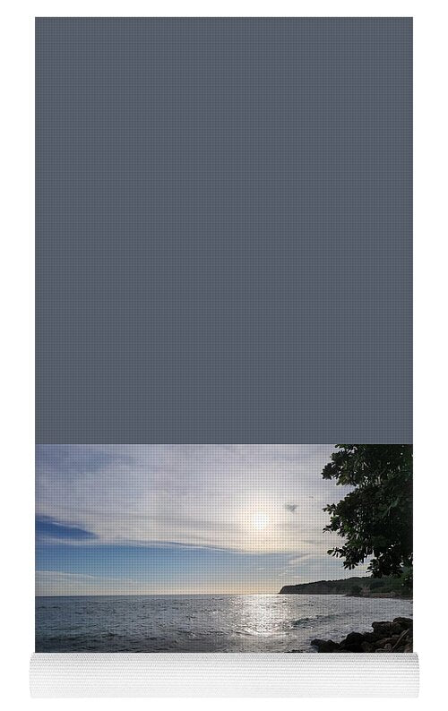Serene Coastal Sunset View - Yoga Mat